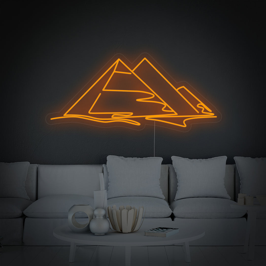 "Egyptin Pyramidit" Neonkyltti