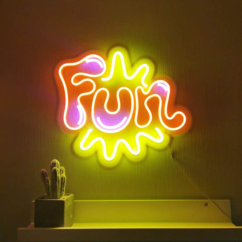 "Fun, Taide" Neonkyltti