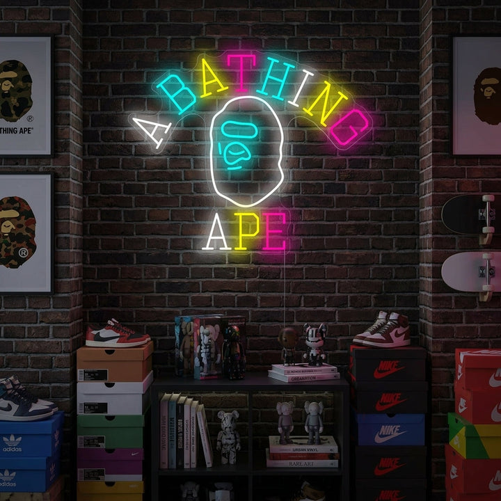 "Bathing Ape" Neonkyltti