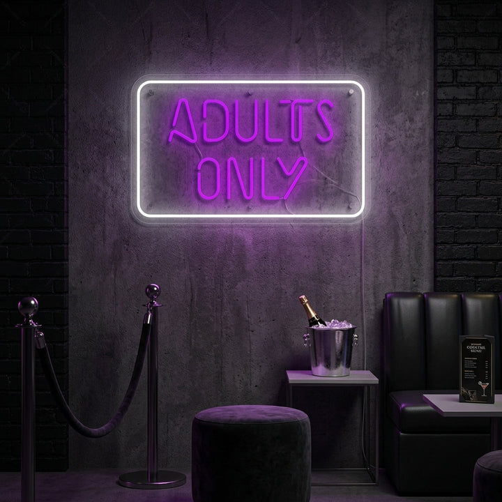 "Adult Only" Neonkyltti