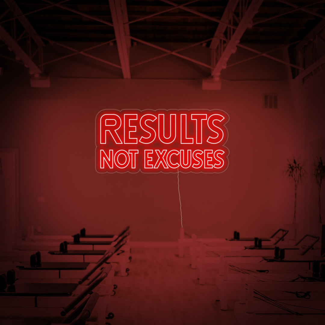 "Results Not Excuses, Kuntosali Sisustus, Kuntosali Lainauksia, Fitness Lainauksia, Workout Lainauksia" Neonkyltti