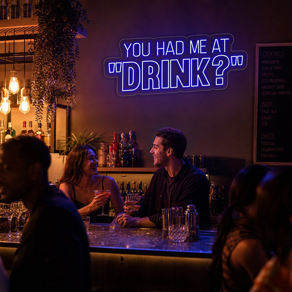"You Had Me At Drink? Olutbaari" Neonkyltti