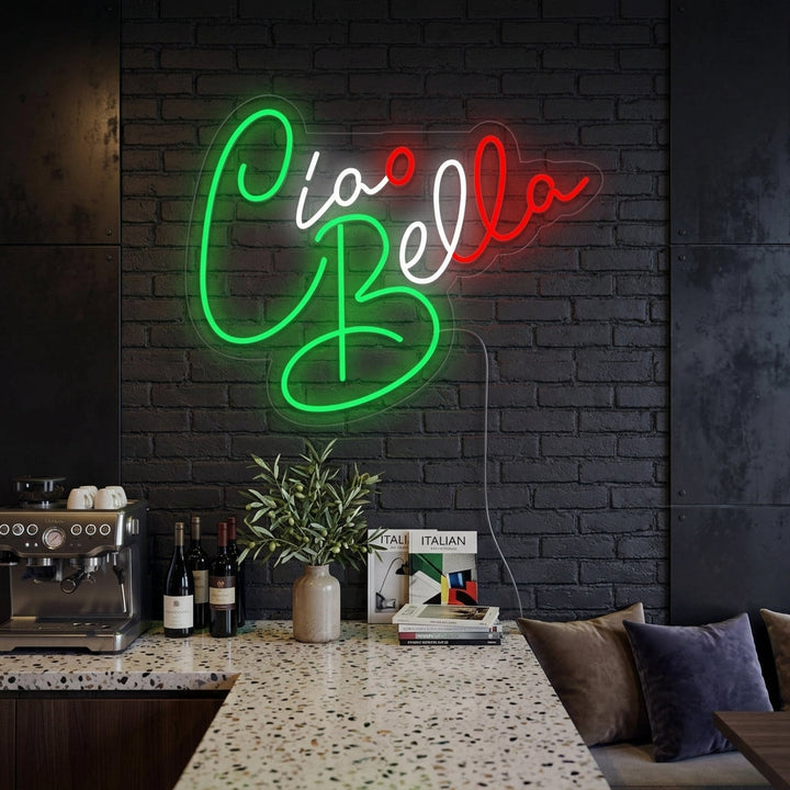"Ciao Bella Hello Beautiful" Neonkyltti