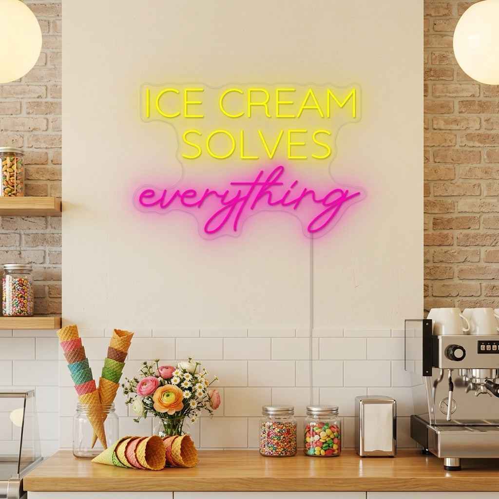 "Ice Cream Solves Everything" Neonkyltti