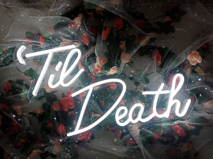 "Til Death" Neonkyltti (Varastossa: 3 kpl)