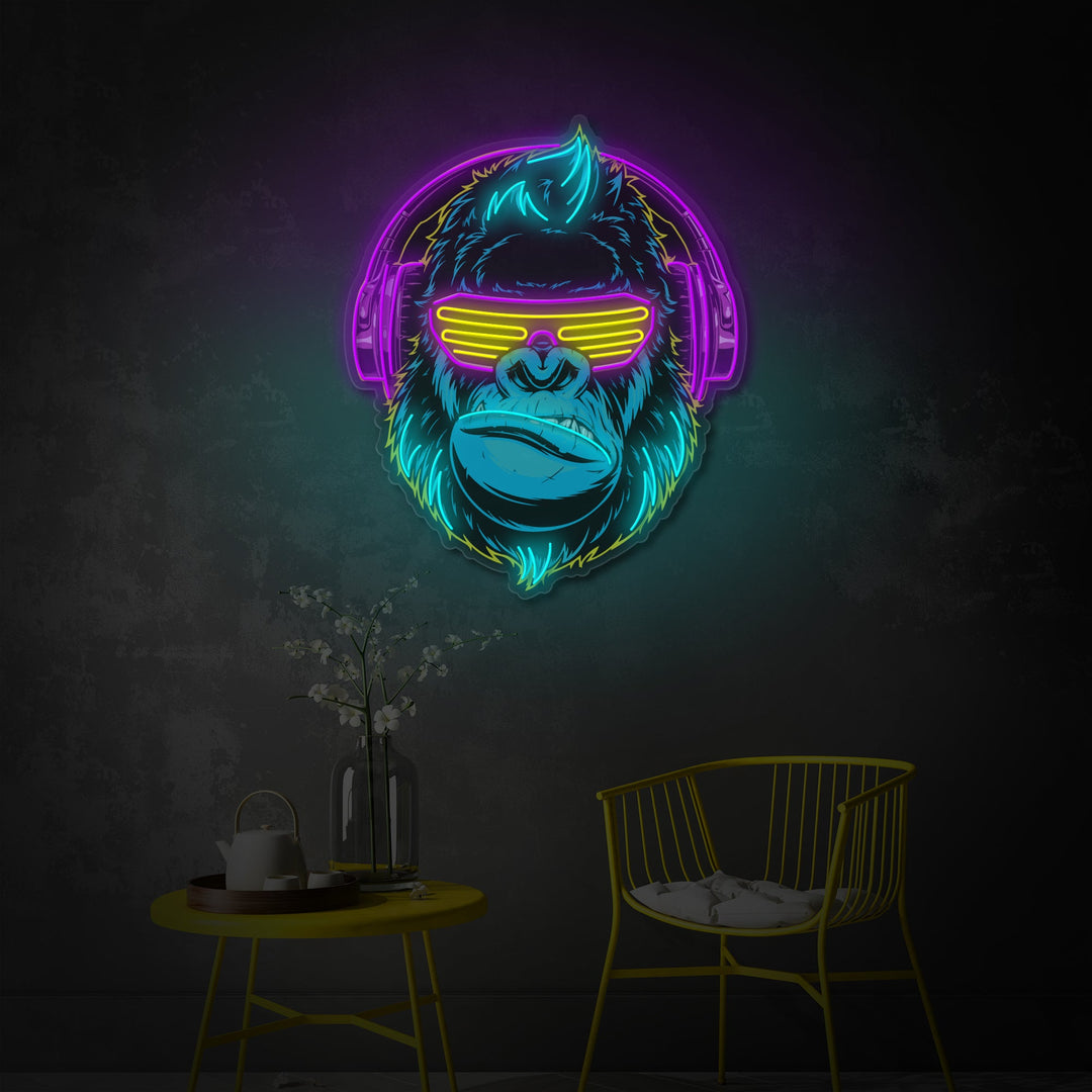 "Cyberpunk -apina kuulokkeilla, pelihuoneen sisustus" UV-tulostettu LED-neonkyltti