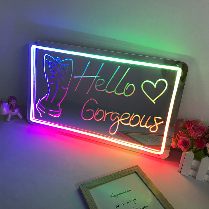 "Hello Gorgeous, Unenomainen Värinmuutos" Peilipohjainen Neonkyltti