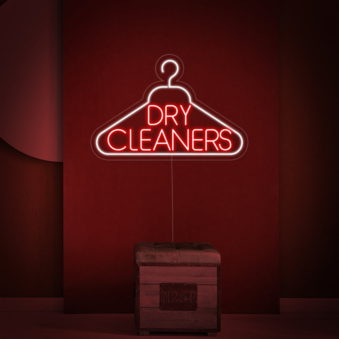 "Pesula, Dry Cleaners" Neonkyltti