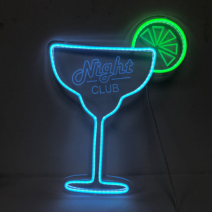 "Night Club" Pieni Neonkyltti