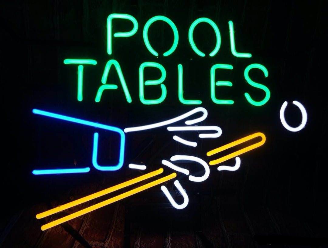 "Pool Tables, Biliardi" Neonkyltti